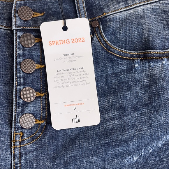 CABI BUTTON FLY STRAIGHT LEG JEANS IN REWORK WASH #6068 - SIZE 8 - NWT! - Picture 10 of 10